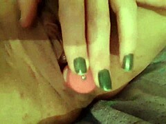 Masturbation with a redhead: A wet and wild session