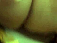 الحمار الكبير، اللسان، والعمل يدوي في هذا الفيديو الإباحية أمي وجبهة مورو .