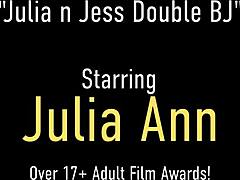 Δύο έμπειρες γυναίκες, η Julia Ann και η Jessica James, μοιράζονται ένα πέος και ασχολούνται με το βαθύ λαιμό