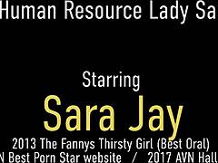 Sara Jay, prsnatá kancelárska milfka, dostáva lepkavú odmenu po náročnom dni v práci
